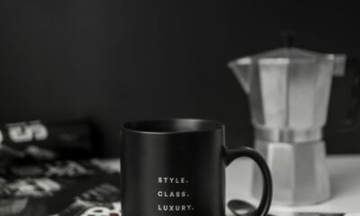 The Art of Mixing Modern and Traditional Luxury Interiors