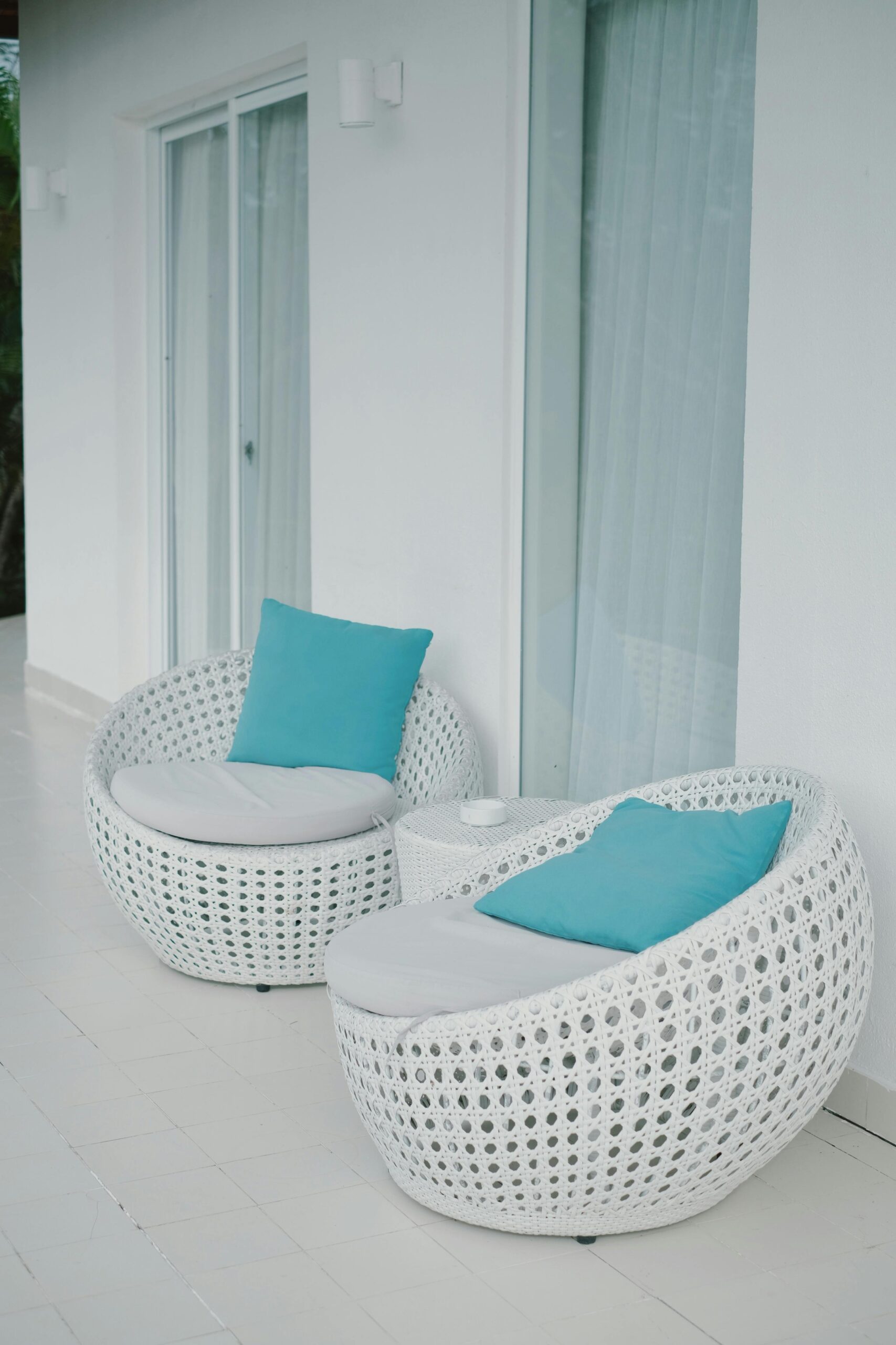 Mixing Contemporary and Classic Luxury in Your Home