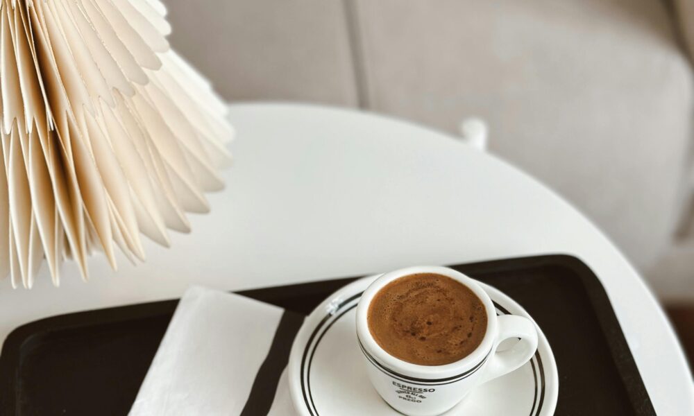 Home Interior Design: Mixing Luxury with Comfort